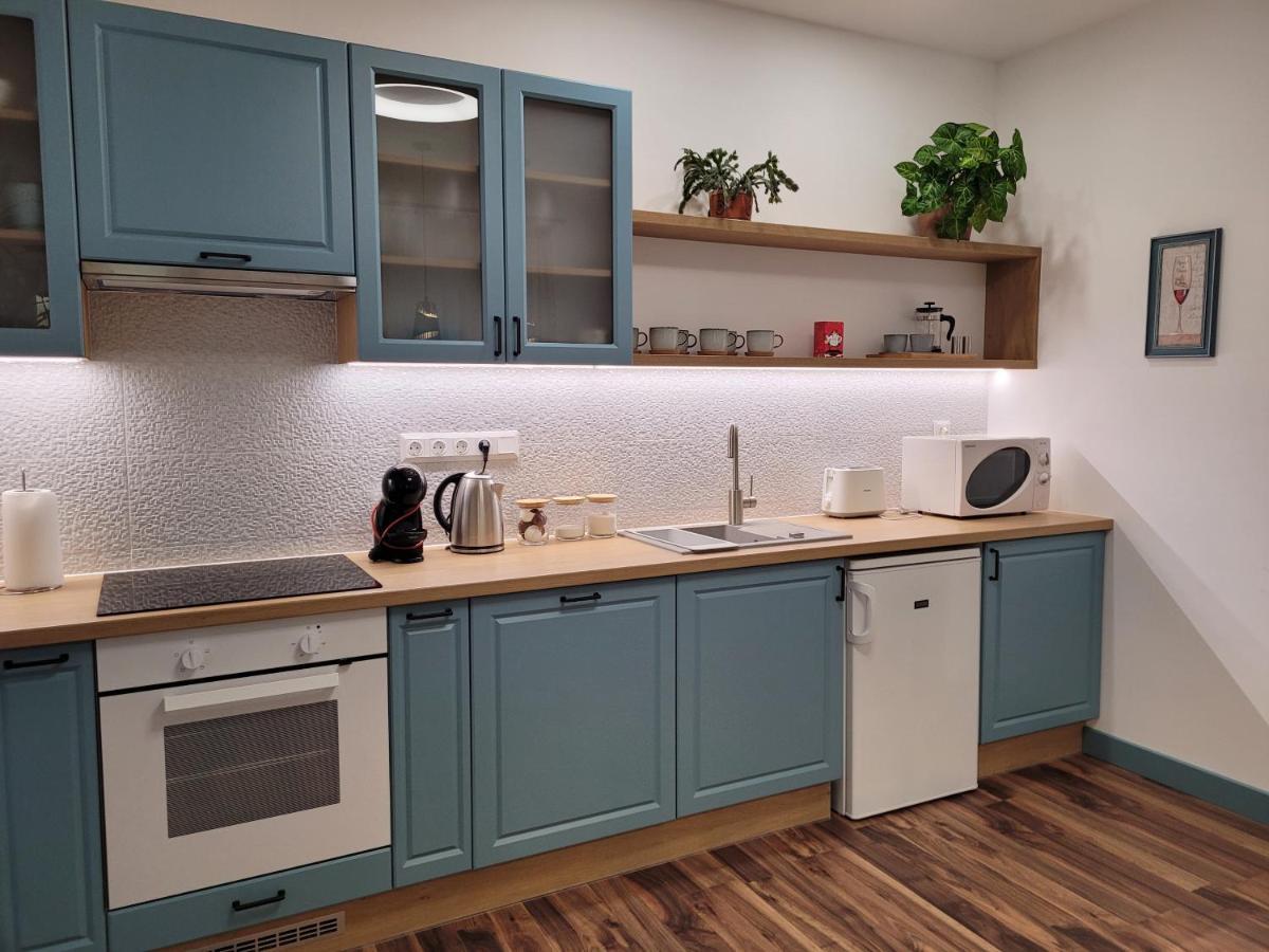Jégmadár Apartman Debrecen Esterno foto