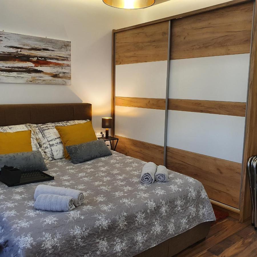 Jégmadár Apartman Debrecen Esterno foto